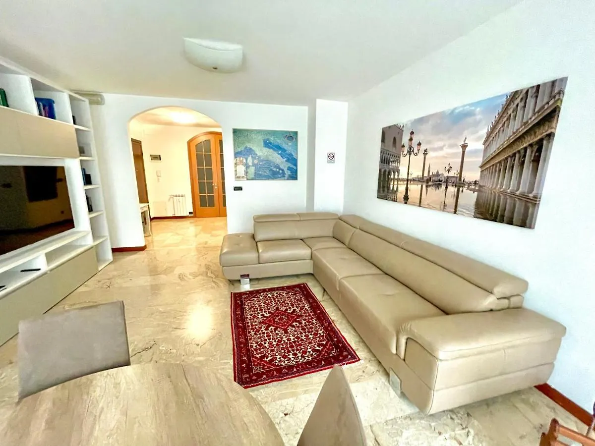 Apartment Donatello Mestre 0*,  Italy